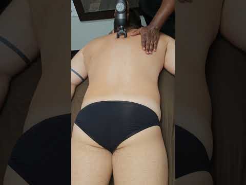 Using My Massage Gun from Bob and Brad on a Weight Lifter (No Music)
