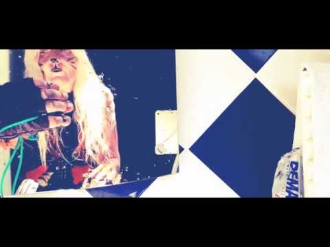Naughty kitten makes a mess in the bathroom (=^･ｪ･^=)  [[ASMR]]