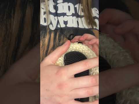 ASMR Crunchy Tapping #asmr #tingles #crunchyasmr