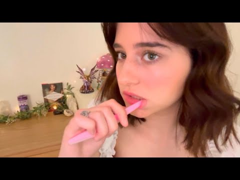 Slightly Odd Mouth Sounds ~ Asmr (Teeth sounds + Kissing Sounds)