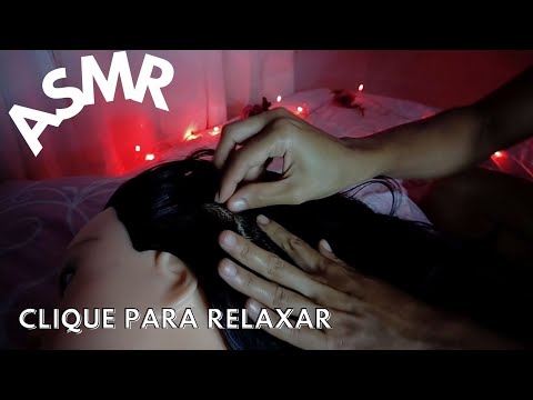 PROCURANDO PIOLHOS NO COURO CABELUDO DA BONECA ASMR HAIR