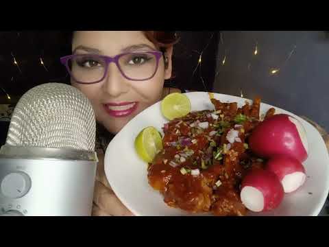 ASMR Comiendo patitas de cerdo y de pollo en adobo #asmr #mukbang #comida #food 