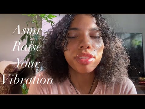 Asmr~ Raise your vibration~ Morning affirmations, hand movements, maraca shaking ✨