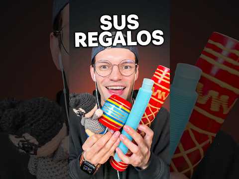 HAGO ASMR CON LOS REGALOS QUE ME DAN MIS SUSCRIPTORES #asmr #shorts #asmrsounds