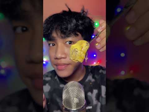 baby duck 🐣 #asmr #asmreating #asmrsounds #asmrvideo