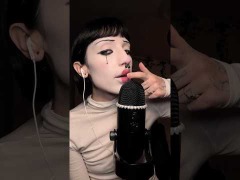 Sticky Lips ASMR