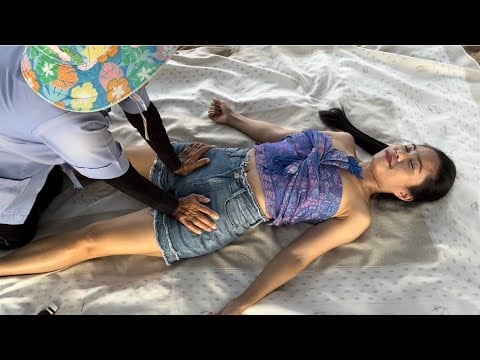$9 Thailand Street Massage for My stomach back neck and foot pain by professional Massage
