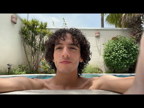 ASMR LIVE IN THE POOL 🏊‍♂️