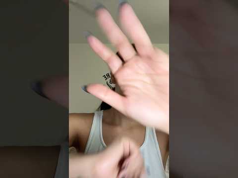 Hand movements with bracelet sounds