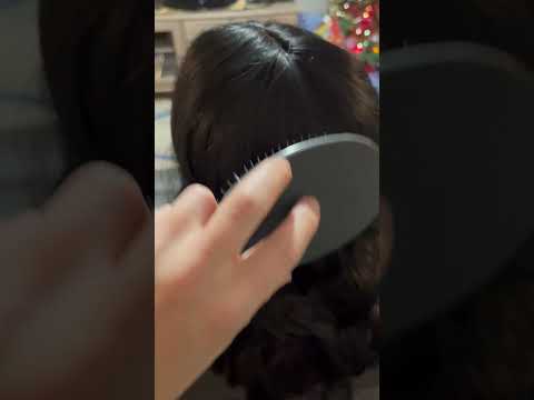 Hair Brushing ASMR 🪮 #satisfying