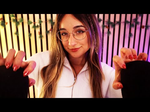 ASMR | Ear-to-Ear Mic Scratching to Melt Your Brain 🤤💗 (w/ Whispers & Breathing)