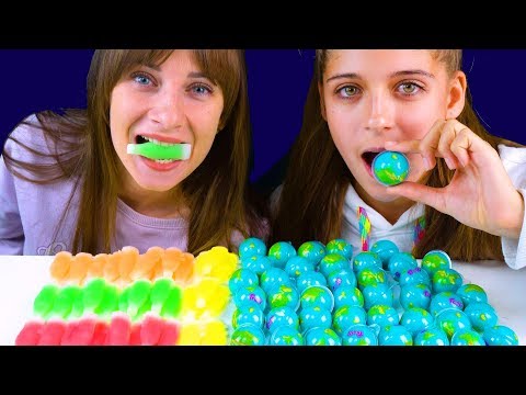 ASMR NIK-L-NIPS WAX BOTTLES CANDY VS GALAXY PLANET JELLY CANDY