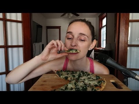 Eating My Favorite Frozen pizza ~ Lunch Date With Me 🍽️ Whispered/Soft Spoken ASMR