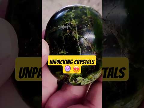 unpacking crystals 🔮 #crystals #visualtingle #unboxing #beautiful #asmr