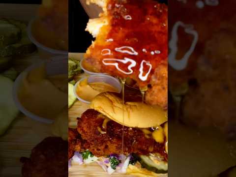 HONEY HOT CHICKEN #asmr #chicken #honey #mukbang #food