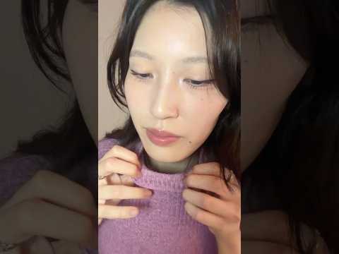 fabric scratching on turtleneck! #asmr #fabricscratching