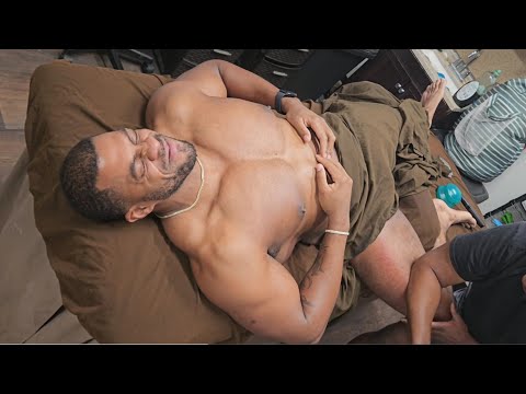 Bodybuilder's Adductors Massage 