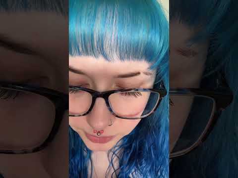 ASMR pov i am your therapist 🧍‍♂️#asmr #asmrpersonalattention #asmrgumchewing #shorts