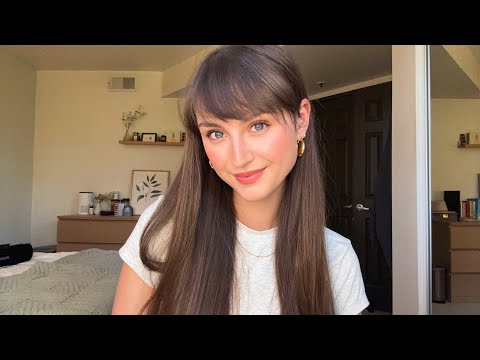 Lofi ASMR ~ Reading Poetry (gum chewing, whispering)