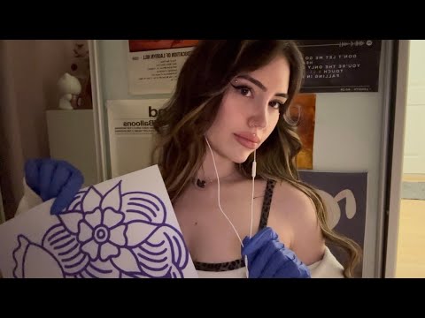 tattoo artist roleplay asmr [tattoo tracing, layered sounds, lofi mic, chatting] 💕