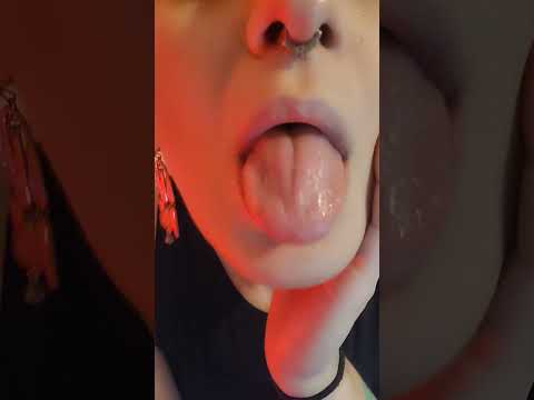 🦎 licking. #asmr #mouthsounds #licking #asmrsounds