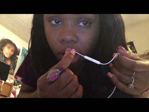 ASMR crocheting & eating a blow pop + chewing gum