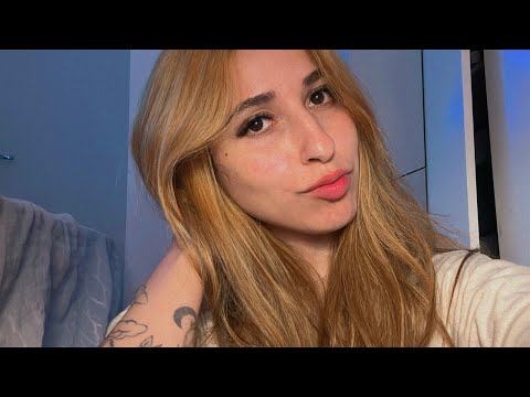 ASMR caseiro - fatos sobre mim + tapping em objetos 