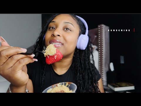 [ASMR] Dubai Chocolate Strawberry Cup | Crumbl cookie review #asmr