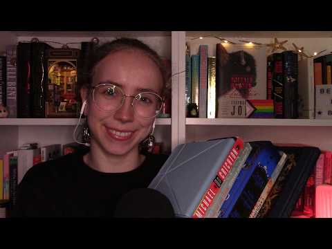 ASMR September Reading Wrap up 📚🎒 (book triggers, close whispers, …)