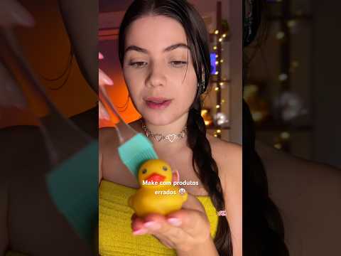 asmr Make com produtos errados 🤡 #asmr #asmrmaquiagem #makeup #sisterhong
