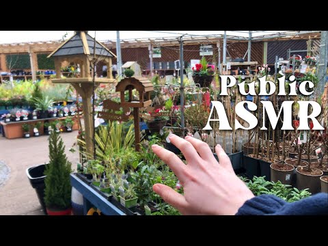 Public ASMR | fast and aggressive tapping and scratching