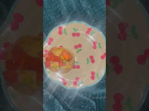 🍕ASMR Crunchy Eating Sounds ASMR eating a Vegetarian pizza🍕Crunchy Crunchy