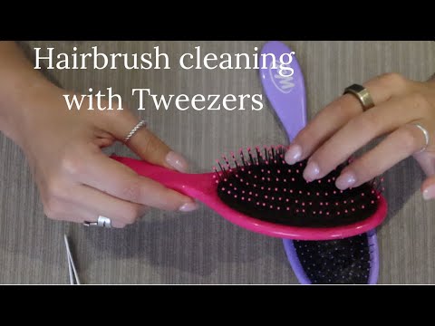 Cleaning hairbrushes again because you asked for it ☺️