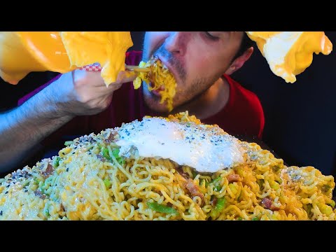 SUPER CHEESE SAUCE BACON AND EGG BREAKFAST RAMEN MESS !!  * Mukbang * | NOMNOMSAMMIEBOY