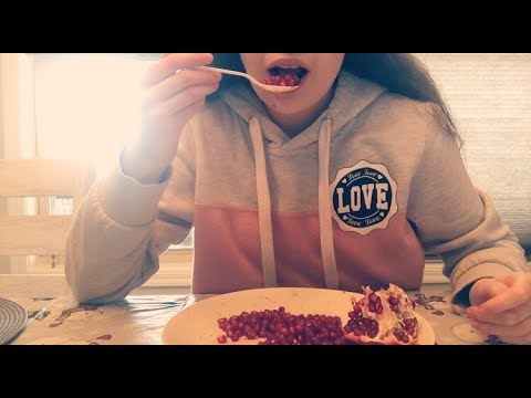 ASMR // Pomegranate // Eating Sounds (No Talking)