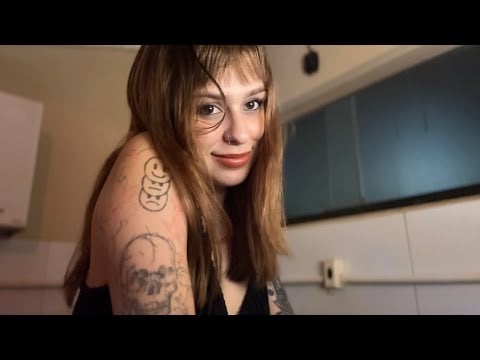 VOCÊ NA MINHA CASA ? ASMR #pov #asmr 