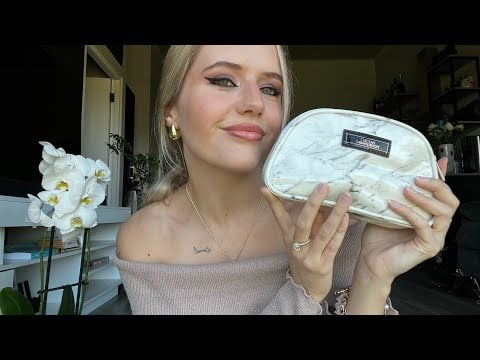 Asmr💞friend gives you a travel kit for your trip✈️ (whispering, tapping) 