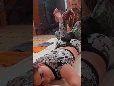 Unique сhinese medicine and chiropractic adjustment for Anna #сhinesemedicine #chiropractic