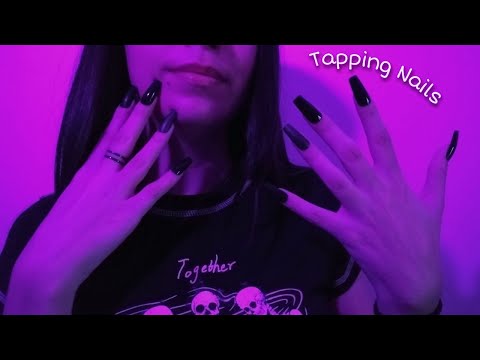 ASMR - Tapping nas unhas e sons de boca intensos