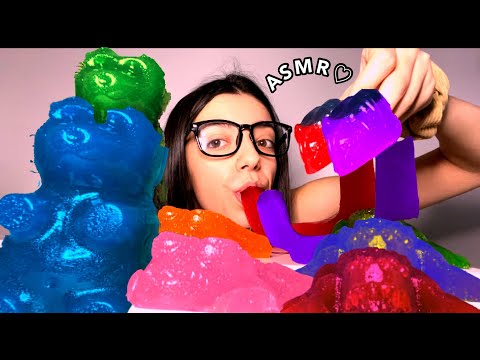 ASMR | WORLDS BIGGEST GUMMY ANIMALS (GUMMY ALLIGATOR, BEAR, SNAKE, FROG) CANDY MUKBANG 먹방