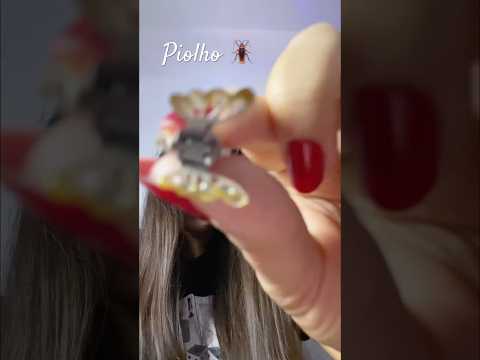 ASMR Catando Piolhos 🪳💆 Sussurros, Toques Suaves & Carinho no Cabelo #shorts