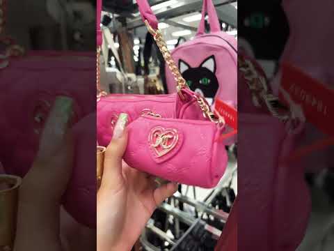 Juicy shopping #asmr #shopping #juicycouturebags