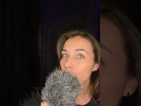Qual nota esse vovô mic merece? #asmr #tingles #whispering #mouthwhisper #asmrbrasil