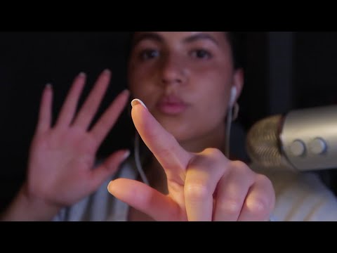 ASMR Air-tracing myself ✨ | GER