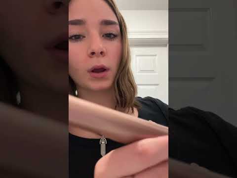 asmr curling your hair quick :) #asmr #relax #triggersforsleep