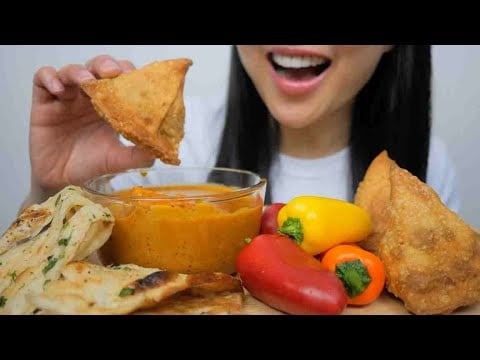 BUTTER CHICKEN CURRY + NAAN + SAMOSA (ASMR EATING SOUNDS) NO TALKING | SAS-ASMR