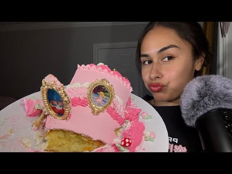 asmr : eating the rest of my bday cake (chaotic) 