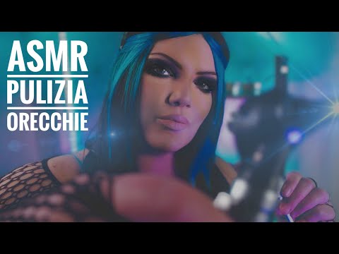 ASMR Esame e Pulizia Orecchio con Dottoressa Alternativa | Super Rilassante