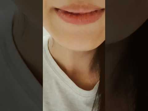 PUT TINGLE DIRECTLY TO YOUR SPINE 🙀🙀💀 #asmr #tingle #relax #sleep #tingles #cameratouching #relaxing