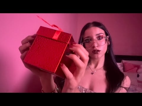 Asmr ~ Fast & Aggressive Christmas Triggers🎄(Hand & Mouth Sounds,Trigger Words,Tapping/Scratching..)